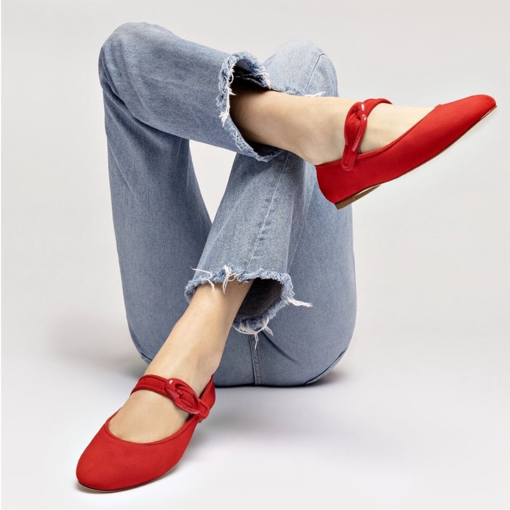 NWOT Larroudé Verona ballet flats in scarlet suede